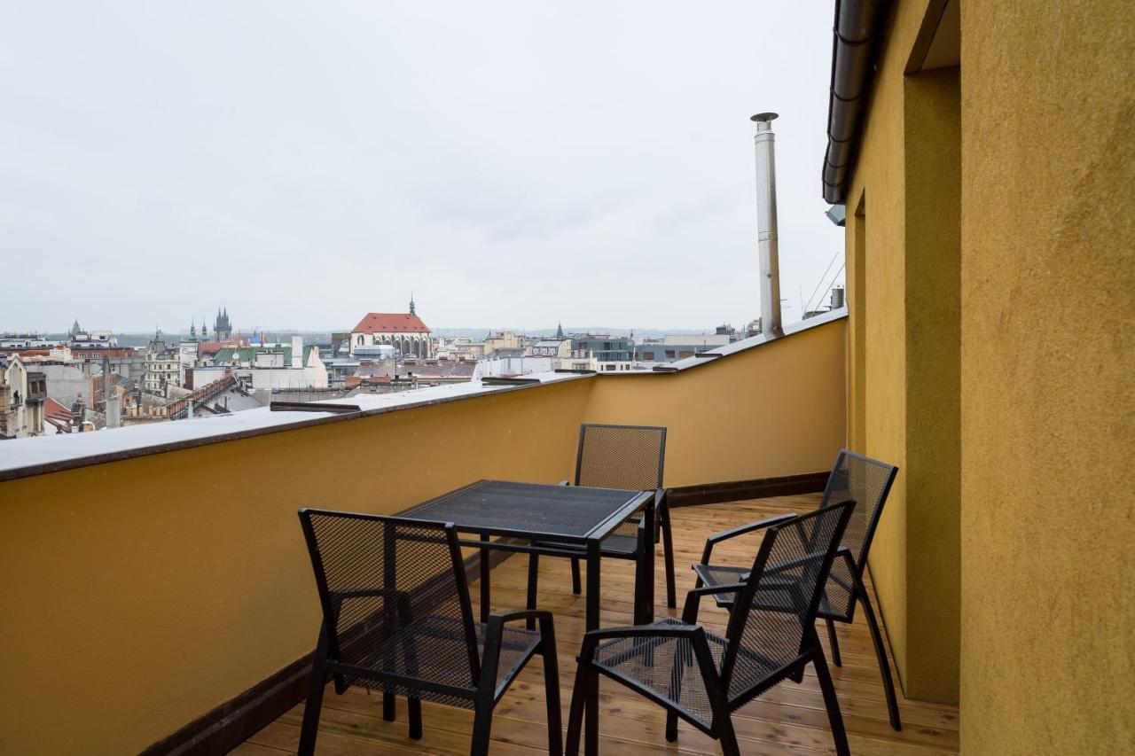 Empirent New Town Apartments Praga Exterior foto